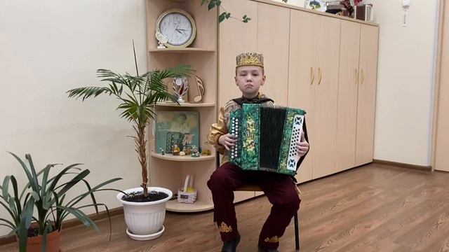 "Танец московских татар" (Савганов Азамат) смотреть онлайн