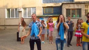 Музыкальная игра "Море, а на море чайки..."