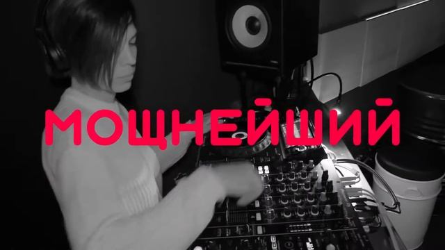 Резервируй лофт для вечеринок на Красном Октябре смотреть онлайн