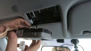 Kia Rio X line. AliExpress. Убираем провода регистратора.