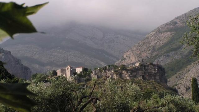 Бар - самый большой порт Черногории. Старый Бар. смотреть онлайн