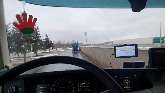 ГИРТЕКА / ЗАГРУЗИЛСЯ КОСМЕТИКОЙ ВО ФРАНЦИИ И ВЕЗУ В МОСКВУ смотреть онлайн