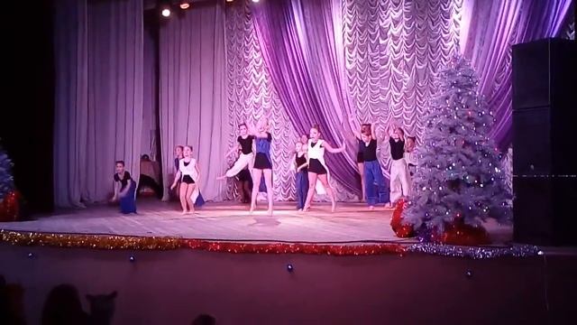 Современный танец отчетник Исток 17 12 2017 смотреть онлайн