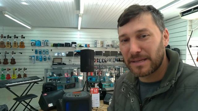 JBL Partybox 1000, com alto-falantes cone seco? Sim. Conjunto de distribuição de 3 vias Top! смотреть онлайн