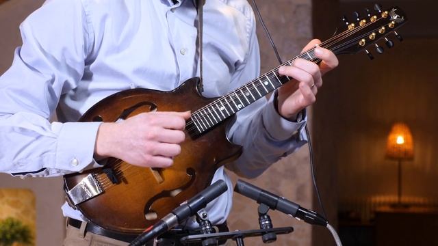Mandolin Tremolo Lesson - Tremology Etude - Melody Tutorial