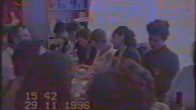 Не могу я тебе в день рождения дорогие подарки дарить 26.11.96 школа №253 смотреть онлайн