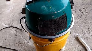 Самодельный строительный пылесос.