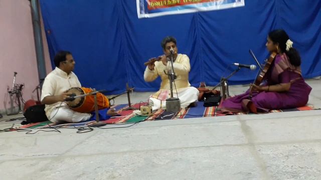 Navarathri Mahotsavam - Flute - Carnatic - V K Sivakumar смотреть онлайн