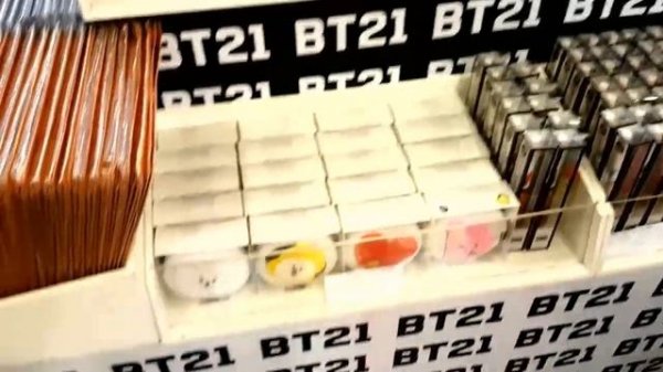 BT21 Play Line Friends BTS Haul Robinsons Shopping Experience Vlog - Chai Chen December 2019