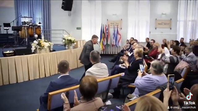 Бог велик - Киев смотреть онлайн