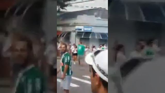 Saída tensa da Arena da Baixada #Atletiba смотреть онлайн