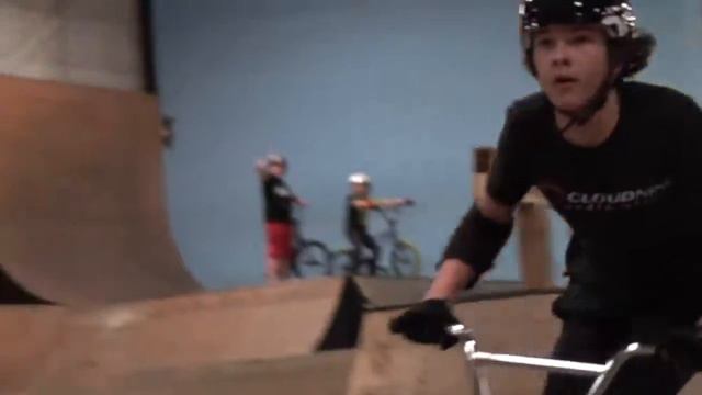 Theo De Groote at JoyRide 150 смотреть онлайн
