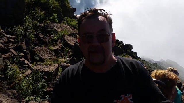 Ниагарский водопад (Niagara Falls) смотреть онлайн