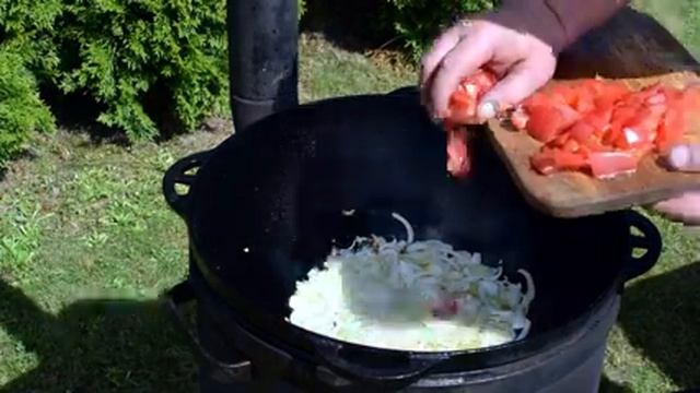 Kiaulienos karka kazane pomidorų sultyse  Pork loin in kazan tomato juice