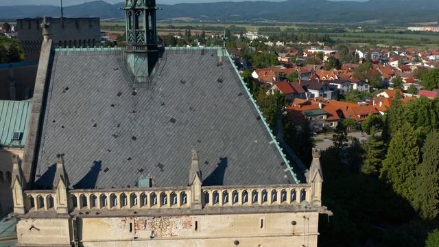 Bojnický Zámok | Bojnice Castle - Slovakia 4K смотреть онлайн