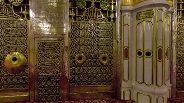 Аль-Масджид ан-Набави (араб. المسجد النبوي — Мечеть Пророка) — мечеть в Медине смотреть онлайн