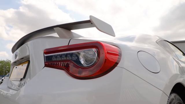 Toyota GT86 D-4S PRO