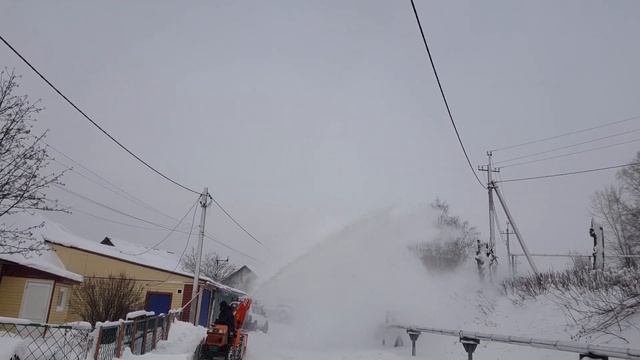 Шнекоротор Снег 1250 на минитрактор Kubota BS-16 смотреть онлайн