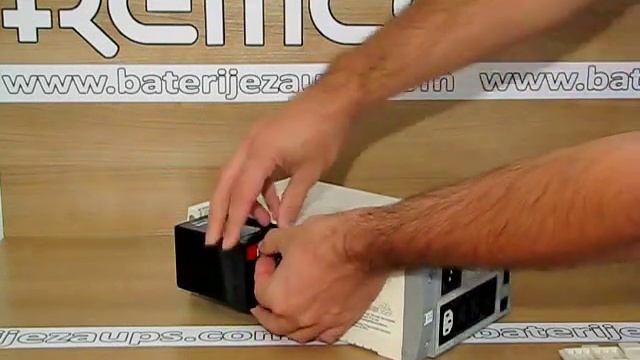 APC Back UPS CS 500.wmv