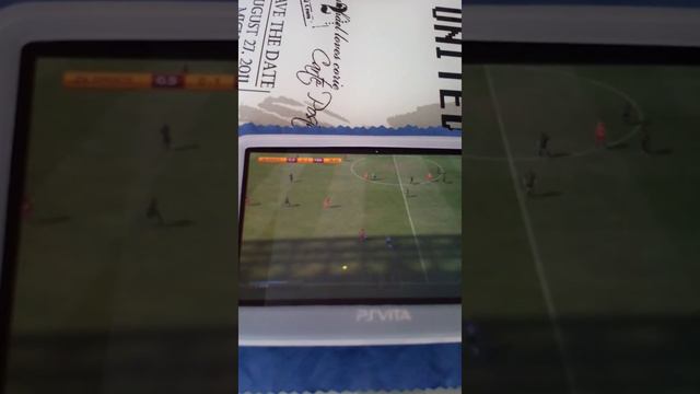 Galatasaray-Fenerbahçe PS vita FIFA 15 смотреть онлайн