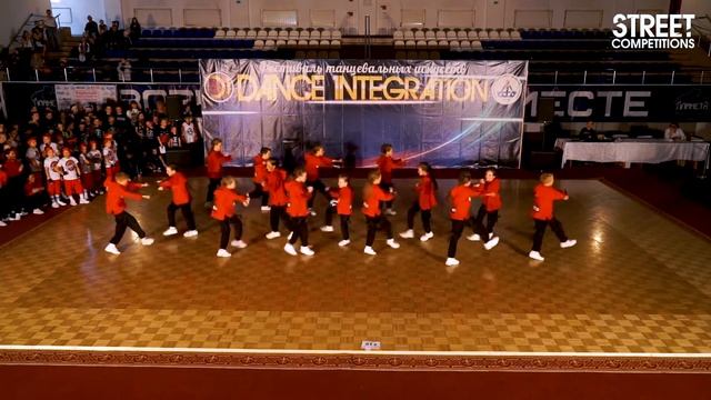 Dance Integration 2019 «Street Competitions» - 036 - Dance ST8, Сыктывкар смотреть онлайн