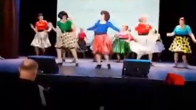 «Танцплощадка». Валентинки смотреть онлайн