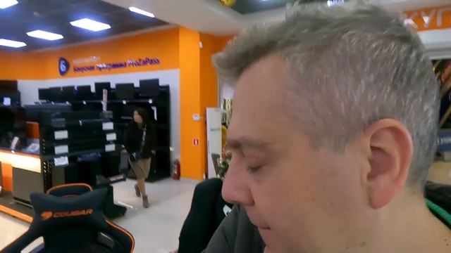 Купил компьютерное кресло в Ялте! Крым. Ялта. 12 января 2022 смотреть онлайн