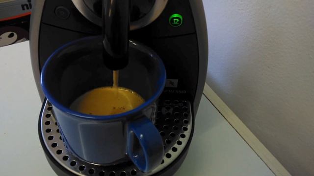 Espresso Z Kapsle - Nespresso Krups Essenza XN 2105