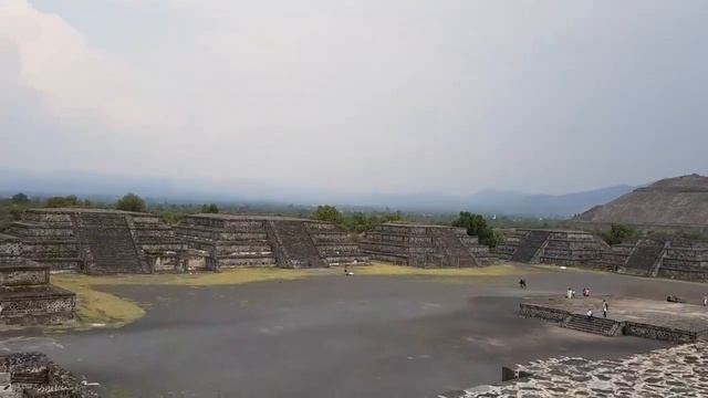 Teotihuacan. PIRAMIDE DE LA LUNA. 29-04-18 смотреть онлайн