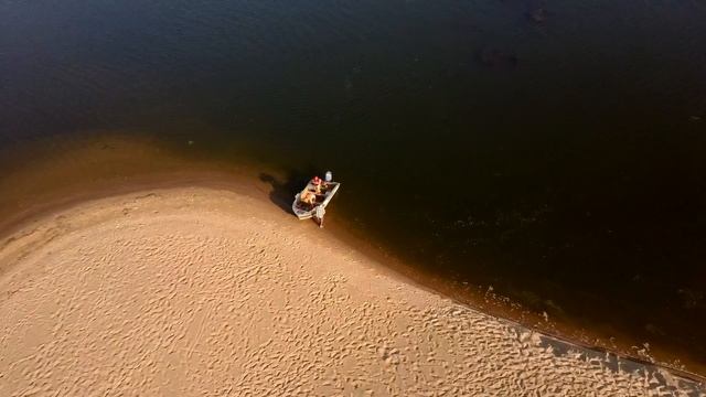 Лодочник (Волга, Волгоград Красноармейский район, сентябрь 2019 года смотреть онлайн