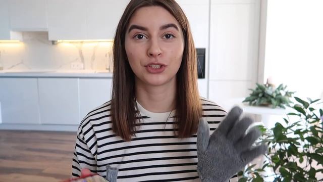 СУМКА МИНИМАЛИСТА | ЧТО НОШУ С СОБОЙ? смотреть онлайн