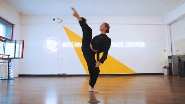 IDC-International Dance Center. Dance like everybodys watching смотреть онлайн
