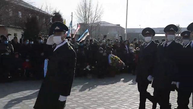 Ученик 7А класса Худойбердиев Фазлиддин  выполнил видеоролик на тему "День защитников родины" смотреть онлайн