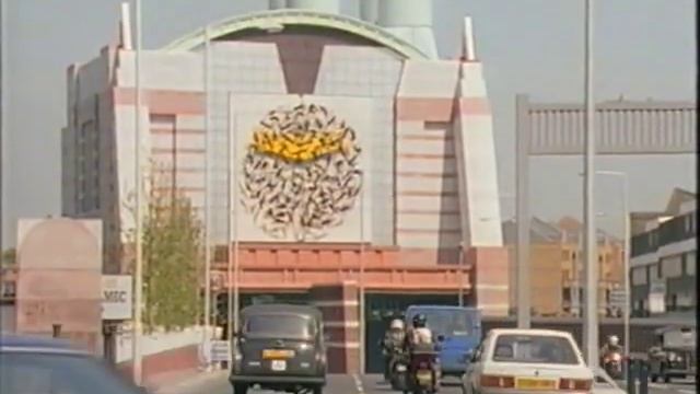 Throwback to London City Airport in early 90's смотреть онлайн