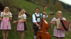 Geschwister Niederbacher - Ein Lied für Mama (Offizielles Musikvideo).mp4
