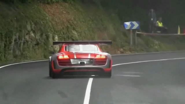 Audi R8 LMS Hillclimb Monsters Compilation // V10 Pure Sound смотреть онлайн