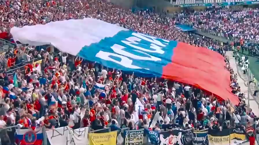 Поехали на футбол