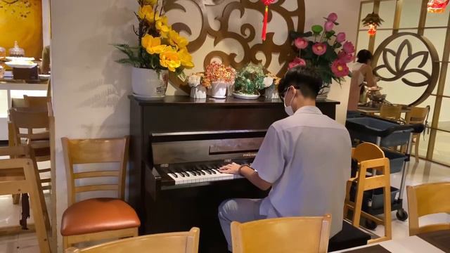 River Flows In You - Yiruma - Piano cover by student смотреть онлайн