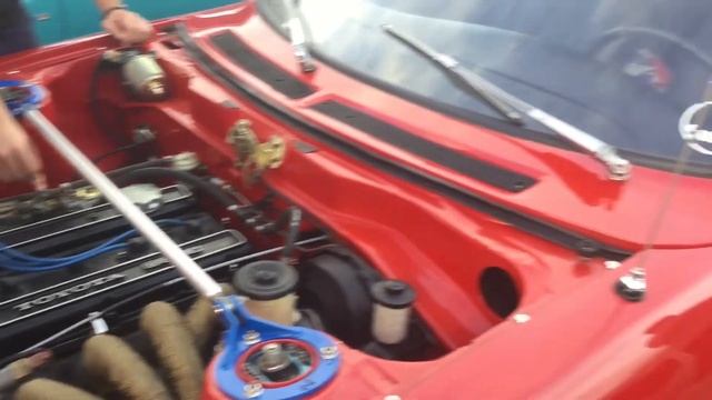 1972 Toyota Celica ST - 2TG Engine and Sounds смотреть онлайн