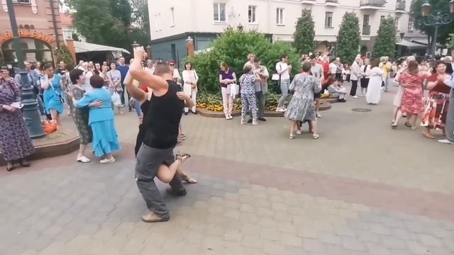 Аргентинское танго Кумпарсита.(La Cumparsita) Brest.