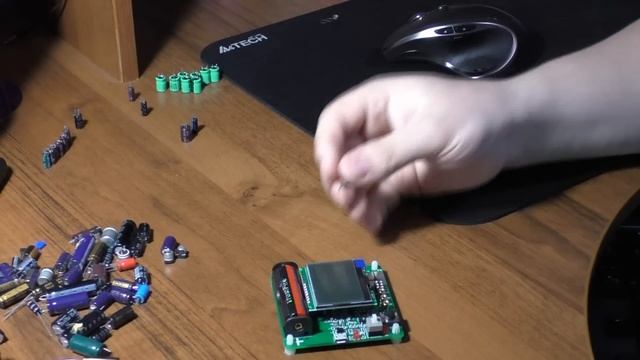 ESR метр DIY MG328 (обзор и тестирование) смотреть онлайн