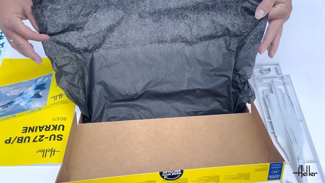 SU-27 UB/P UKRAINE Heller 80371 смотреть онлайн