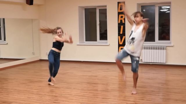 Контемп дуэт выступление на отчетном концерте октябрь 2015 Школа танцев Драйв смотреть онлайн