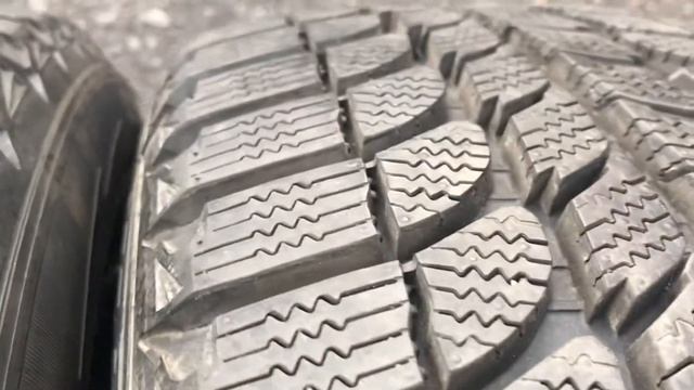 235/55R17 Michelin X-Ice