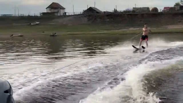 Водные лыжи ямаха 40 смотреть онлайн