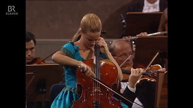 Sol Gabetta plays Tschaikowsky смотреть онлайн