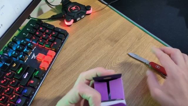 Разветвитель CoolerMaster Addressable RGB1-to-3 Splitter Cable + GamerStorm RGB Convertor смотреть онлайн