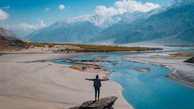 2 ЧАСА Chill Out MIX 2021. Расслабляющая Музыка. Снятие Стресса. Фоновая музыка смотреть онлайн