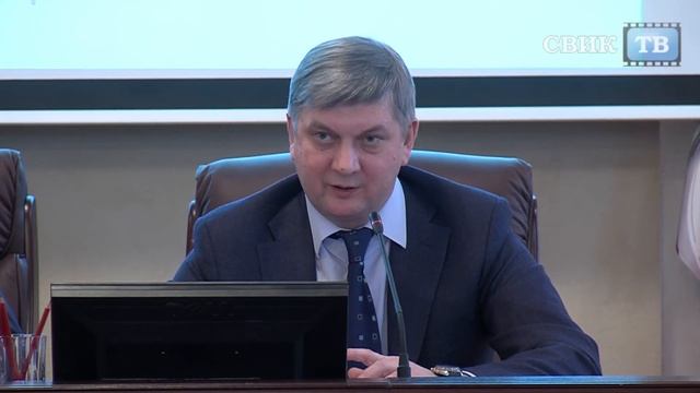 Воронеж. Саботаж, или непрофессионализм (А. Гусев о неудовлетворительной уборки тротуаров) смотреть онлайн