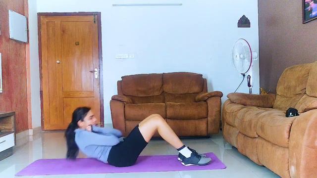How to do Simple Home Workouts??? COVID 19| STAY FIT AT HOME| LOCKDOWN| SEETHALAKSHMI HARIHARAN смотреть онлайн